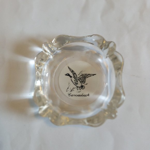 Vintage Clear Glass Ashtray Canvasback Duck Hunting Bird Game 4 Slot Cigarettes - Picture 2 of 4